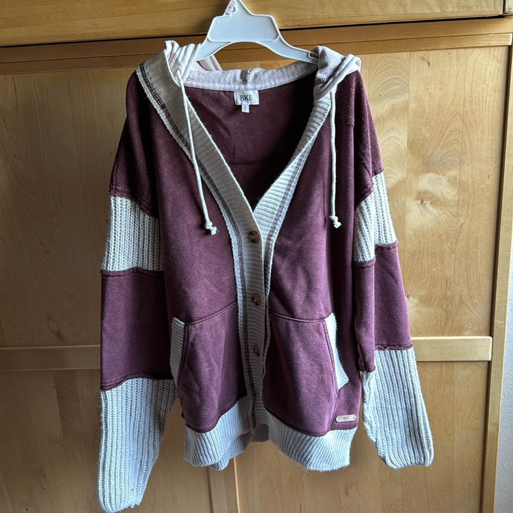BKE oversized sweater from The Buckle size S hooded cardigan